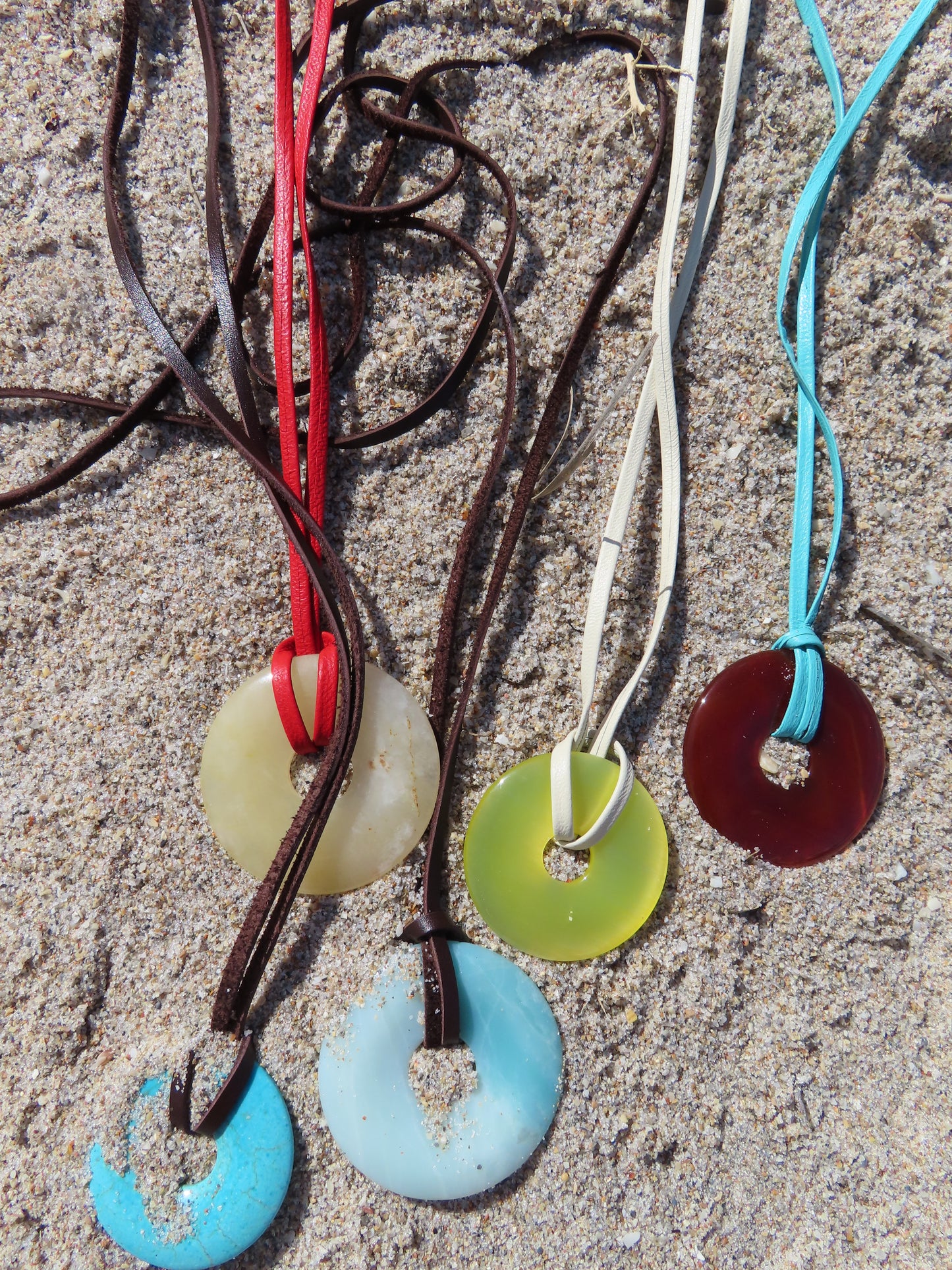 Le Disc Necklace