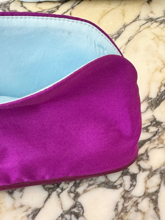 Le Taffeta Pouch in Aubergine