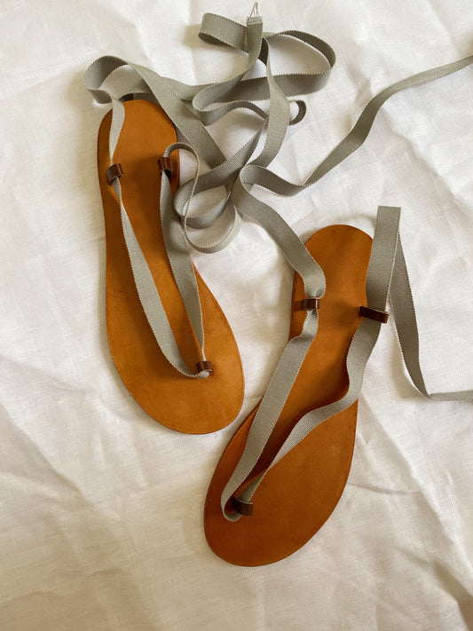 Le Chi Chi Grosgrain Sandal