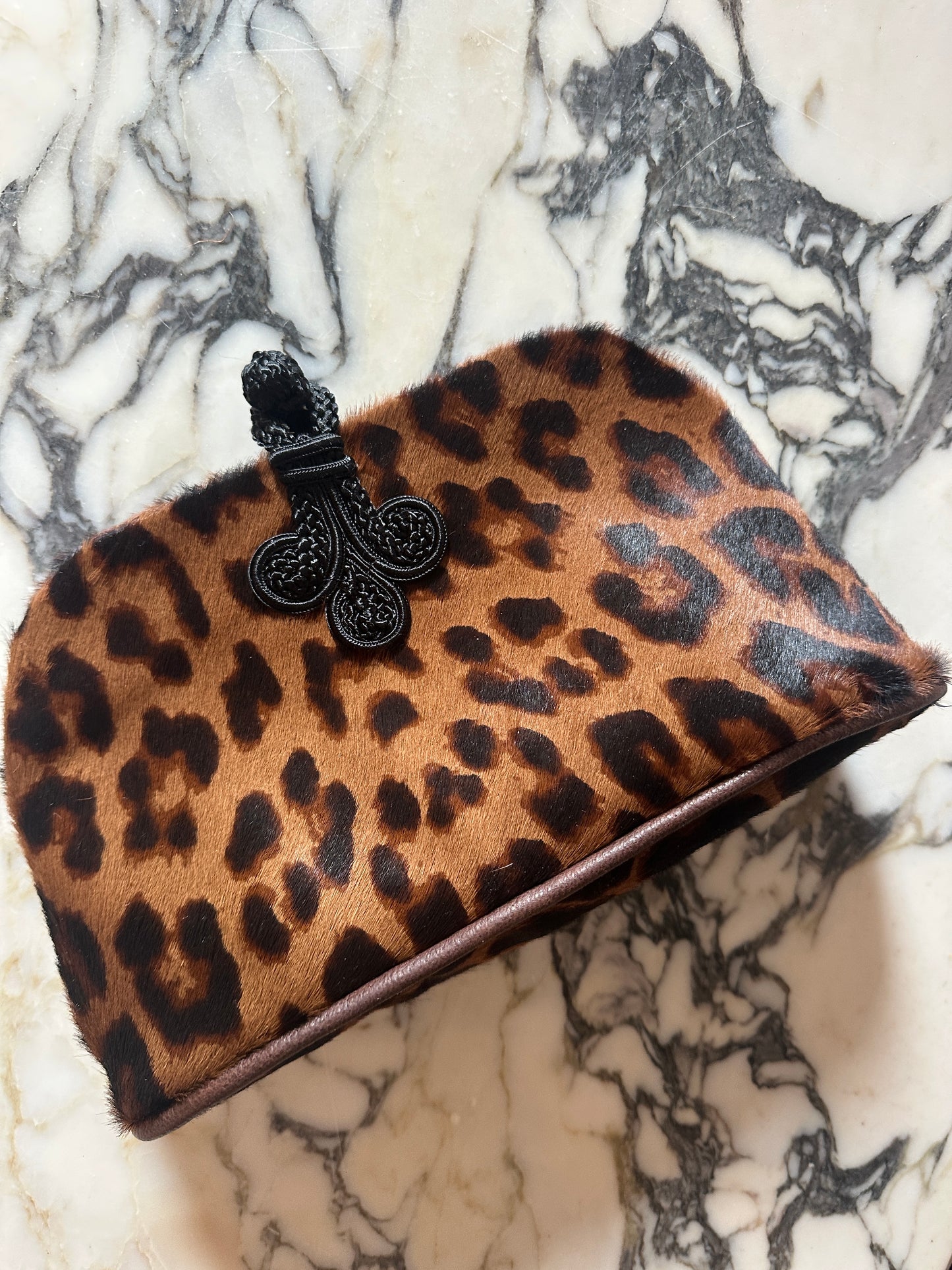 Le Pouch in Leopard