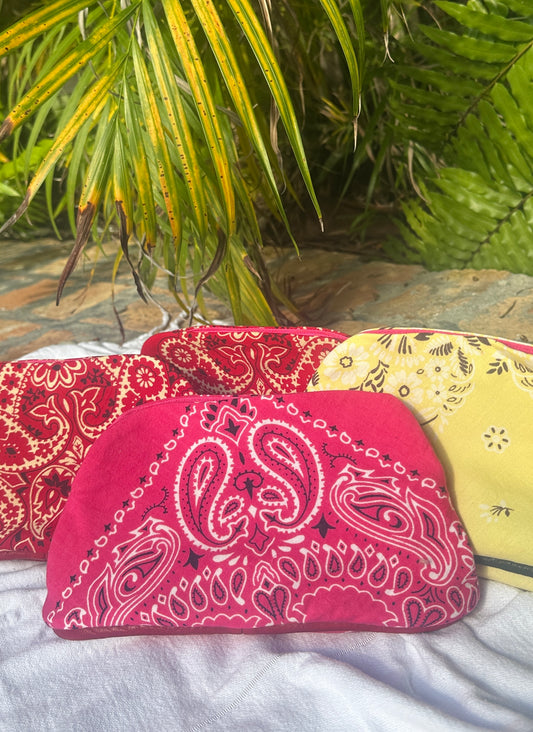 Le Bandana Pouch in Guava