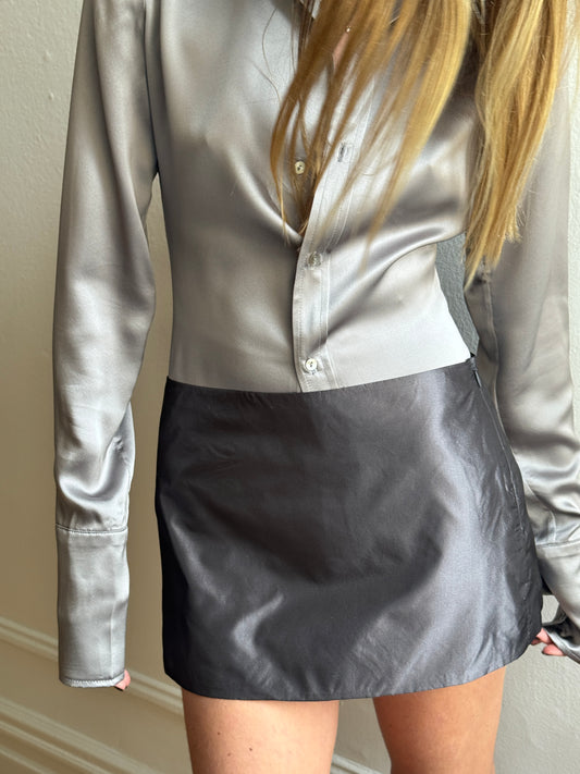 Le Taffeta Mini in Grey Pearl