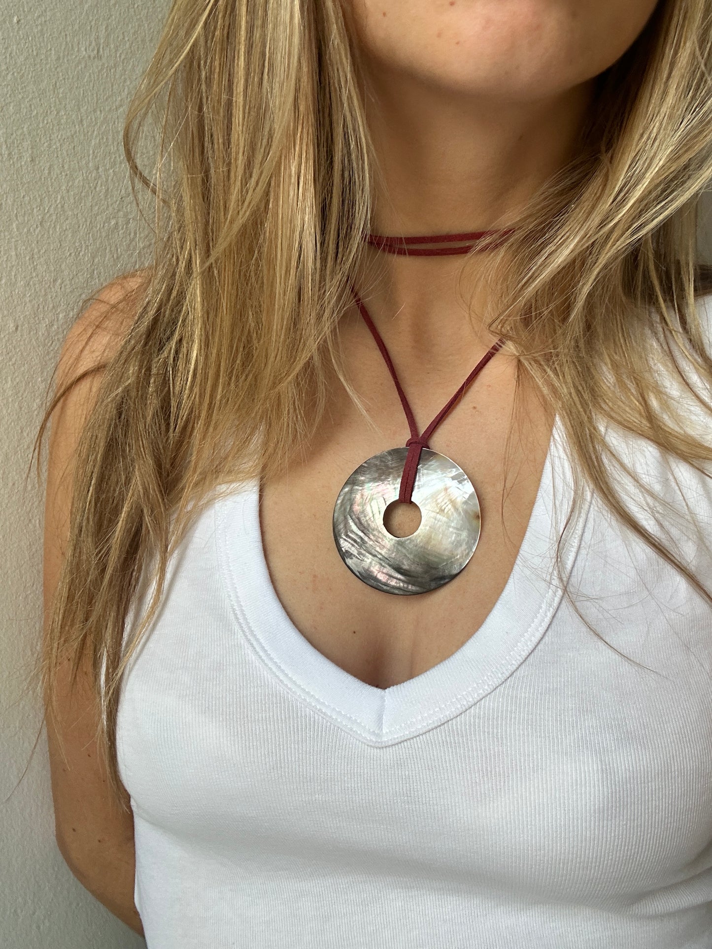 Le Disc Pearl Necklace